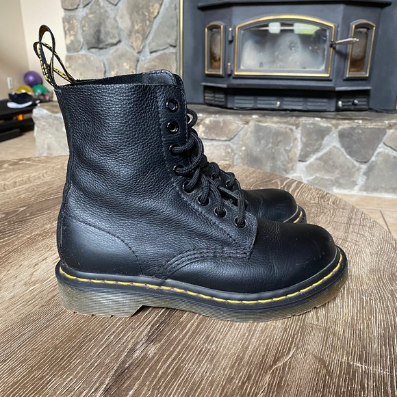 🎶Doc Marten’s 1460 Pascal Leather w/BOX - Picture 5 of 8